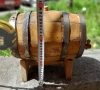 БУРЕТА със стойки: дървено буре с обръчи и стойка бъкел буренце бъчва бъчвичка, снимка 17