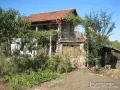 Продава се идеална част от къща с двор в с. Паталеница (махала Баткун), снимка 4