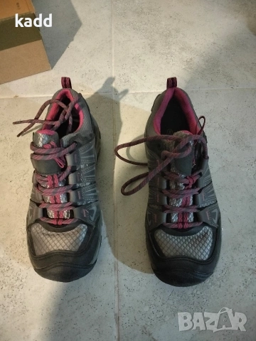 обувки KEEN Oakridge WP 36