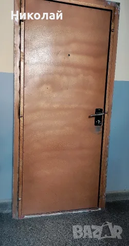 Входна метална врата 