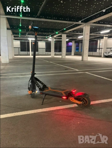 Kukirin G2 Max Като Нова, снимка 2 - Скейтборд, ховърборд, уейвборд - 54296347