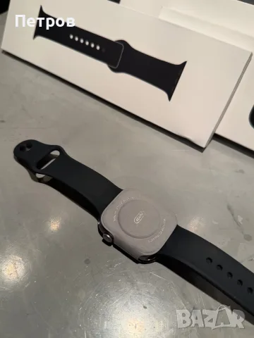 ЧИСТО НОВ Apple Watch Series 11 46 mm Space Gray, снимка 5 - Смарт гривни - 55450553