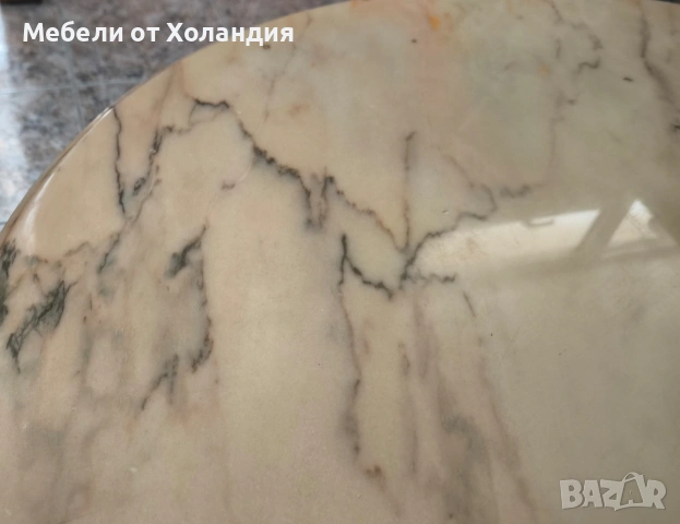 Кръгла холна маса с бронзови крака, снимка 4 - Маси - 54881182