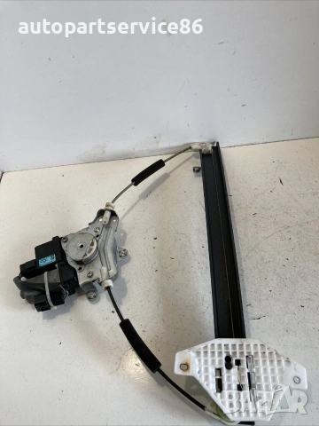 Мотор за механизъм на стъкло предна дясна врата за Vauxhall Antara 2.2 Cdti (2009) 96673004 