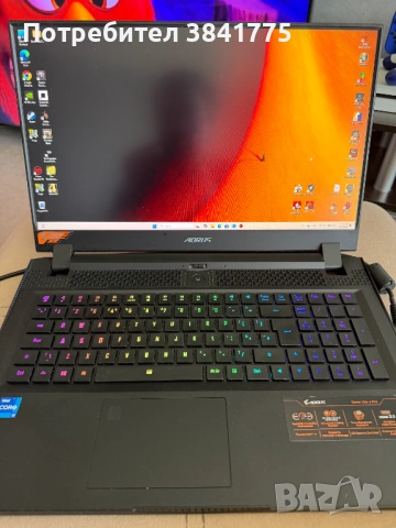 Gigabyte AORUS 17G KD геймърски лаптоп като нов, 300Hz RTX 3060