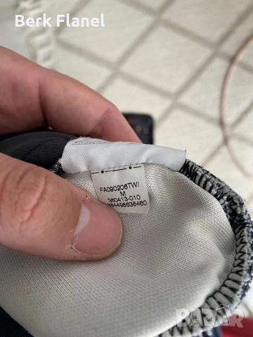 Vintage Nike горнище с дизайн на космос., снимка 4 - Спортни дрехи, екипи - 54390070