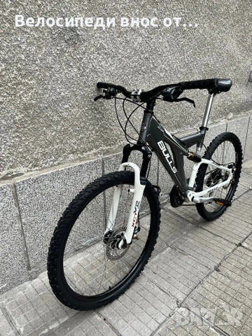 Алуминиев велосипед 26 цола 21 скорости дава амортисьор дискове спирачки много запазено , снимка 8 - Велосипеди - 54225403