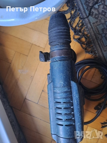 перфоратор Bosch GBH 4 DFE, снимка 2 - Бормашини - 51948907