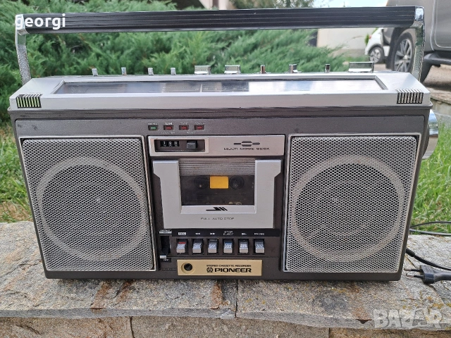 японски радиокасетофон Pioneer SK 6