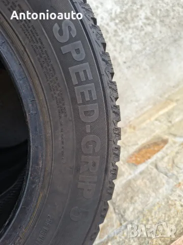 195 65 15 SEMPERIT SPEED GRIP-5 Зимни гуми 4бр., снимка 11 - Гуми и джанти - 55612546