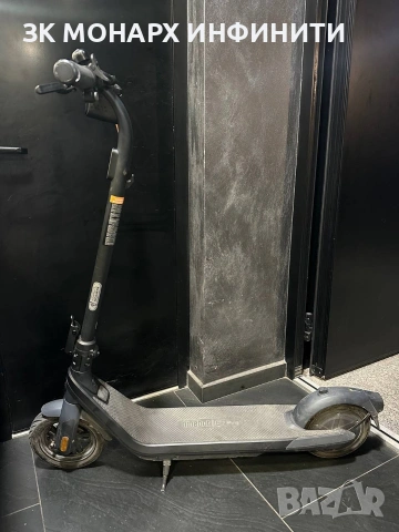Електрическа тротинетка Ninebot E2Pro/+зарядно, снимка 2 - Друга електроника - 54757055