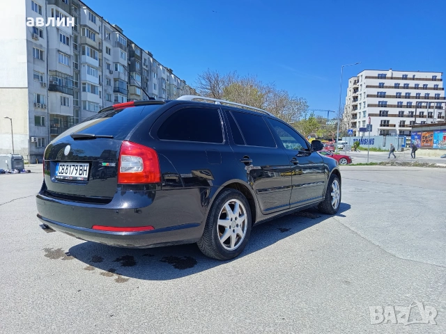 Продавам ЦЯЛА ЗА ЧАСТИ или за ремонт Шкода Октавия 2 VRS , снимка 3 - Части - 55231337