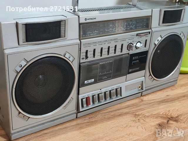 Радиокасетофон Hitachi TRK7720E, снимка 3 - Радиокасетофони, транзистори - 55272487