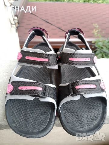 сандали Nike Santiam 4 размер 36,5, снимка 2 - Сандали - 54776409
