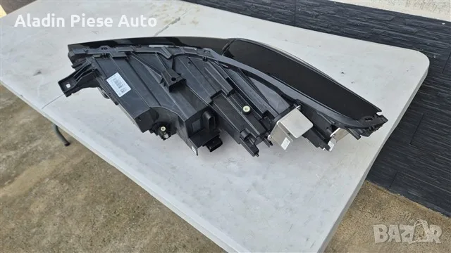 Десен фар Ford Kuga Facelift Full Led година 2025 2026 код PV4B13E016AG, PV4B-13E016-AG , снимка 9 - Аксесоари и консумативи - 55392969