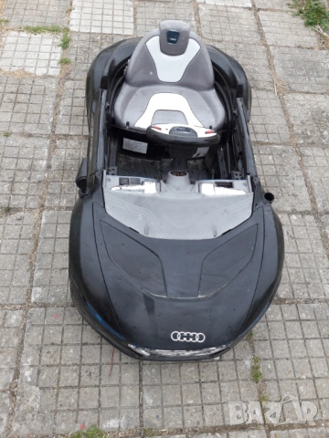 Детска акумулаторна кола Moni Audi, снимка 4 - Детски велосипеди, триколки и коли - 54576370