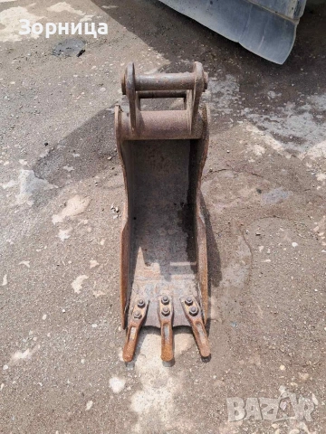 Багер Hitachi ZX50 , снимка 7 - Индустриална техника - 54781980