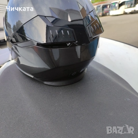 Продавам мото- каска - шлем , снимка 3 - Мотоциклети и мототехника - 54921294