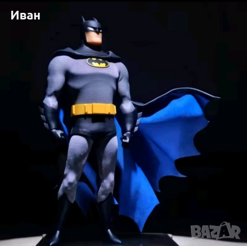 Батман и Супермен класическата комиксова и анимационна версия на малкия Hot Toys - Mezco toyz !, снимка 2 - Колекции - 54112805