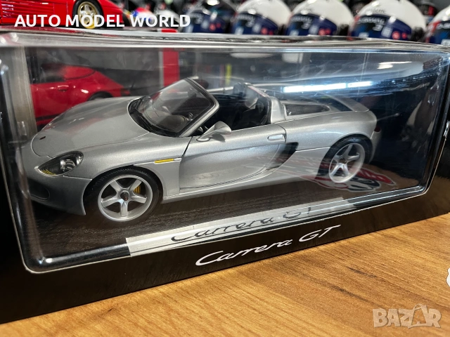 Метален колекционерси модел количка PORSCHE CARRERA GT MAISTO 1:18 88.01 лв. / 45 €, снимка 9 - Колекции - 55012810