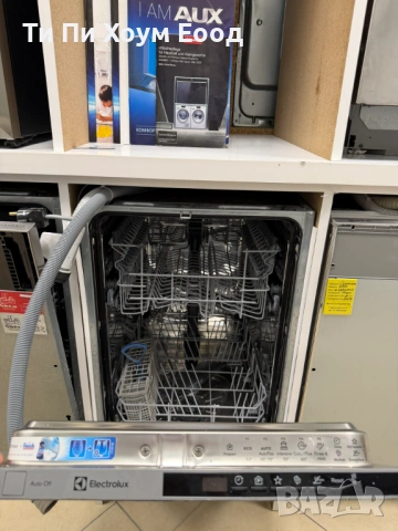 Съдомиялна машина ELECTROLUX 45см. за пълно вграждане, снимка 3 - Съдомиялни - 54002111