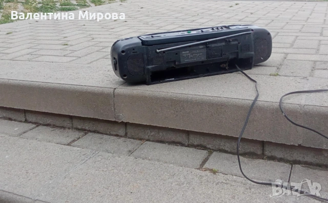 Продавам ретро стерео радиокасетофон Sanyo с двукасетен дек., снимка 2 - Радиокасетофони, транзистори - 54564031