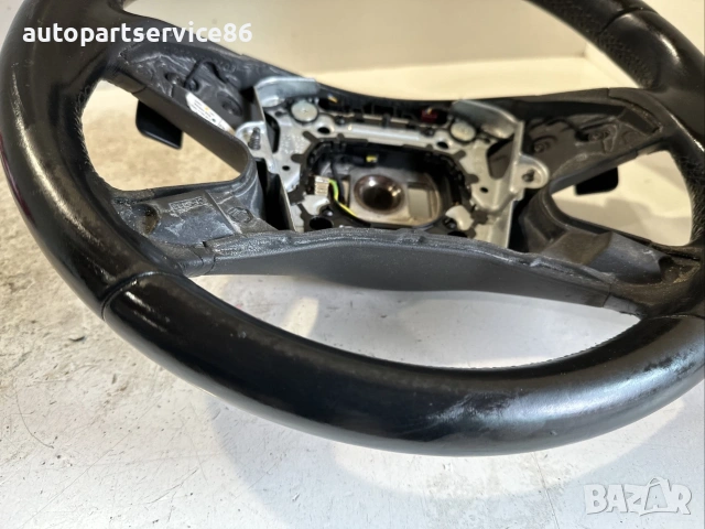 Волан с черна кожа за Mercedes W212 (2012) A2124600403 , снимка 2 - Части - 55221509