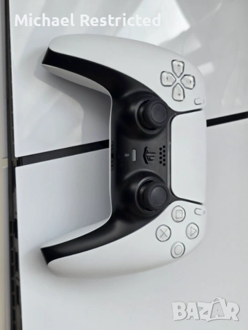 PlayStation 5 Slim Disc Edition + 1 джойстик, снимка 4 - PlayStation конзоли - 54879320