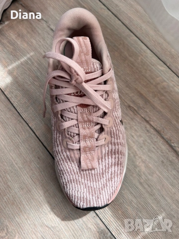 Nike маратонки-ежедневни и за спорт, снимка 2 - Маратонки - 54312761