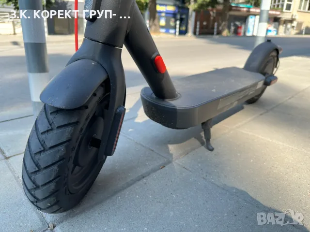 Xiaomi Electric Scooter 4 Pro (2nd Gen) – отлично състояние, снимка 8 - Скутери и тротинетки - 55593460