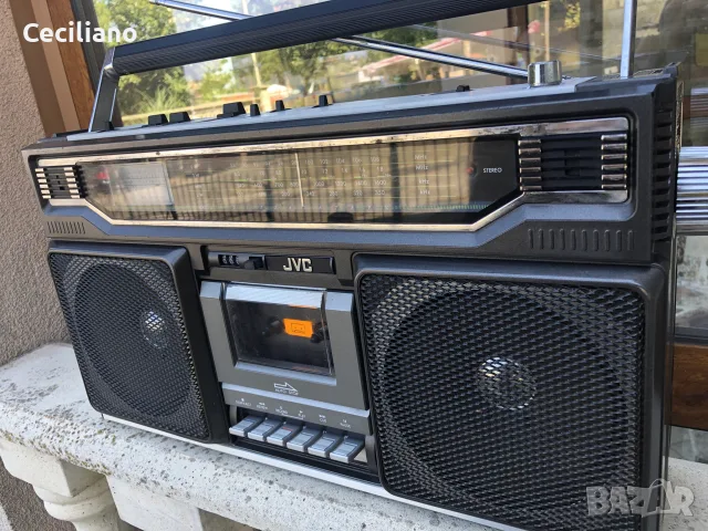 JVC RC-636L – Емблематичен ретро радиокасетофон на марката!, снимка 3 - Радиокасетофони, транзистори - 55577714