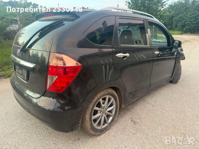 Honda FR-V 2.2d На Части, снимка 2 - Автомобили и джипове - 54673891