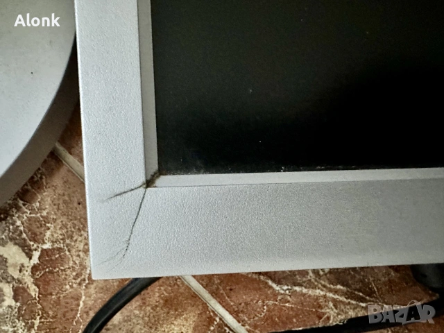 Монитор 19" Samsung SyncMaster 920N, снимка 6 - Монитори - 55252801