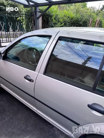 VW Golf 4 1.4 Бензин-С допалнителни зимни гуми и джанти, снимка 4 - Автомобили и джипове - 55401636