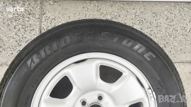 1 брой гума Bridgestone Dueler 205/70/15, снимка 3 - Гуми и джанти - 55349895