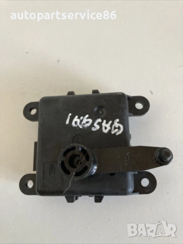 Мотор за клапа на парното за Nissan Qashqai 1.5 Dci (2010) A24842A7701000, снимка 2 - Части - 54353744