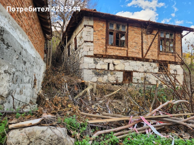 Продавам къща, снимка 4 - Къщи - 54154192