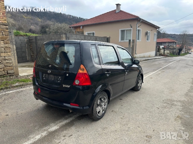 Daihatsu YRV 1.3 , снимка 3 - Автомобили и джипове - 54034266