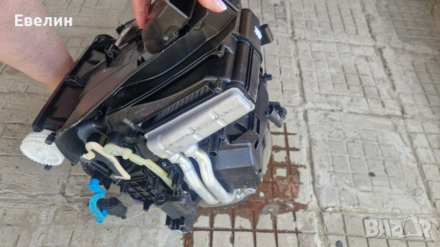 от под таблото VW Touran 2006г, снимка 5 - Части - 55078520
