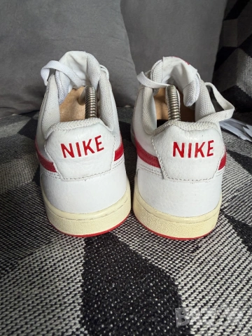 Nike Court Vision LowWhite University Red, снимка 6 - Маратонки - 54903581