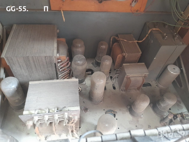 Радио шкаф на завод Воршилов, снимка 8 - Радиокасетофони, транзистори - 54909029