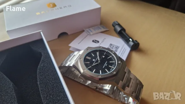 изчистен нов мъжки часовник sapphero royal oak водоустойчив