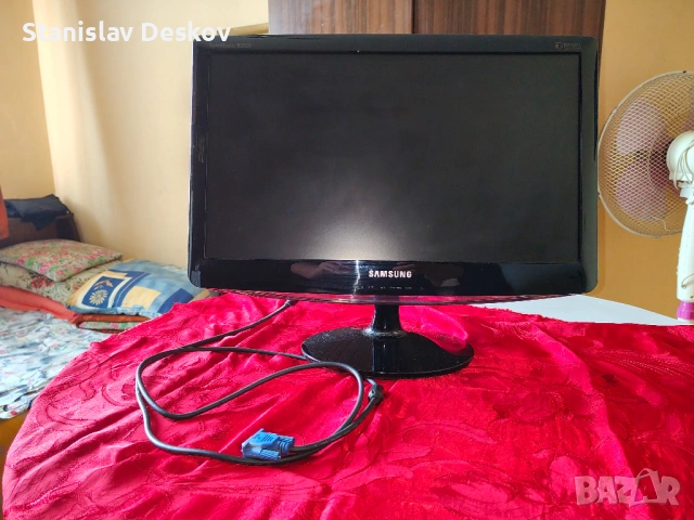 ПРОДАВАМ МОНИТОР SAMSUNG, снимка 4 - Работни компютри - 54874089