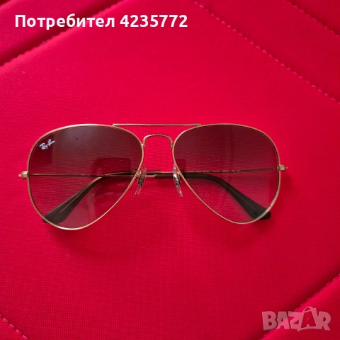 Оригинални слънчеви позлатени очила Ray-Ban Aviator. 