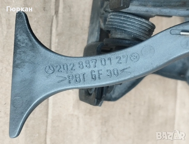 Mercedes Benz Отваряне на Преден Капак Лост , снимка 2 - Части - 54175890