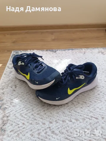 Маратонки Nike, 39-ти номер, снимка 2 - Детски маратонки - 55587200
