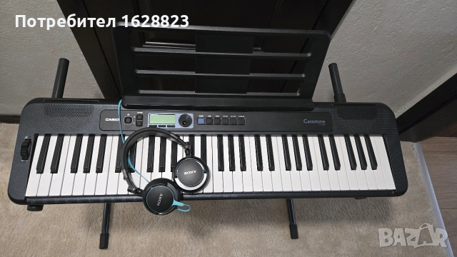 Синтезатор Casio CT-S300+Педал ALESIS ASP-2+Слушалки SONY MDR-V55/ПОДАРЪК/, снимка 2 - Синтезатори - 54709673