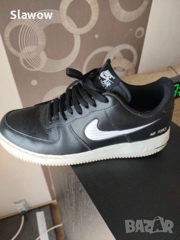NIKE Air Force