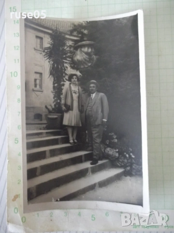 Снимка на семейство на стълбите стара