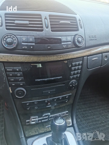 Mercedes E320 редови 6 цилиндъра 230+, снимка 10 - Автомобили и джипове - 54436593